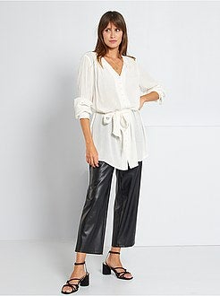 Túnica comprida com riscas douradas - Kiabi