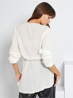 Túnica comprida com riscas douradas - Kiabi