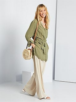 Túnica comprida com riscas douradas - Kiabi