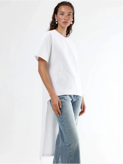 Túnica oversize com gola redonda e racha busem - Kiabi Túnica oversize com gola redonda e racha busem - Kiabi