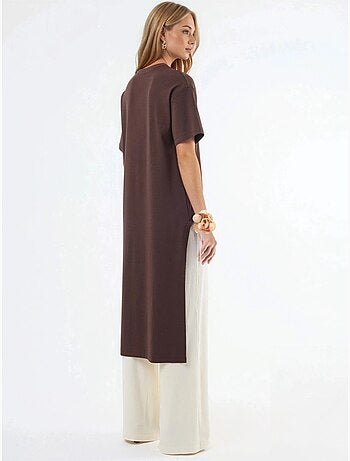 Túnica oversize com gola redonda e racha busem
