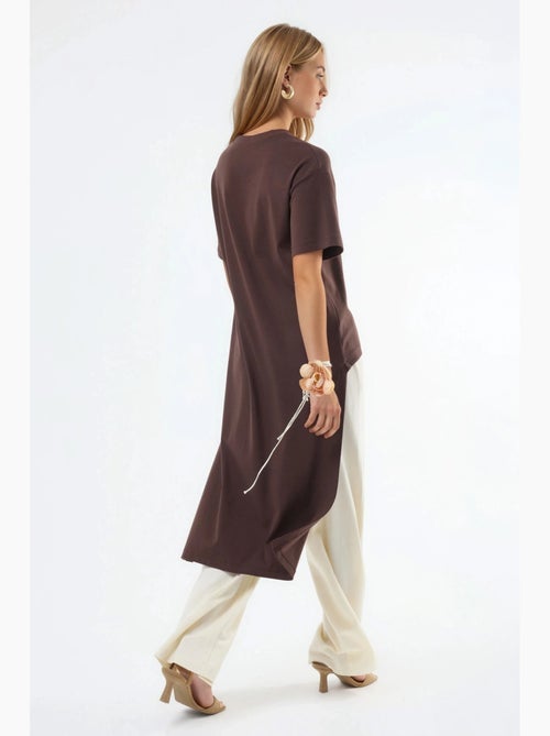 Túnica oversize com gola redonda e racha busem - Kiabi Túnica oversize com gola redonda e racha busem - Kiabi