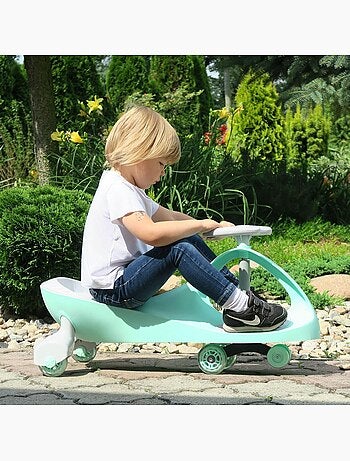 Twistcar – veículo infantil sem pedais movido pela energia das crianças