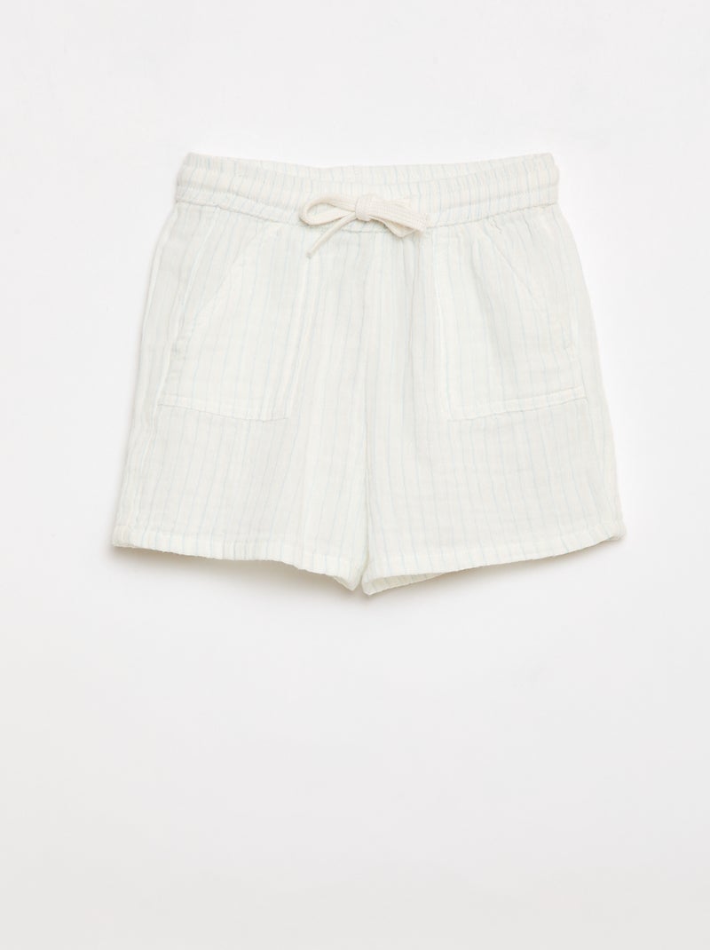 Um conjunto de duas peças camisa + calções Branco - Kiabi