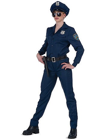 Uniforme de policial com cinto