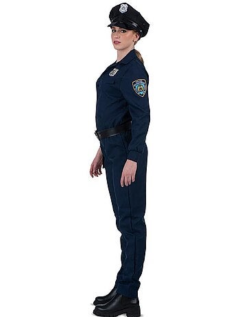 Uniforme de policial com cinto
