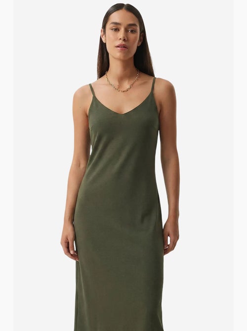 V-neck midi slip dress istanbul - Kiabi V-neck midi slip dress istanbul - Kiabi
