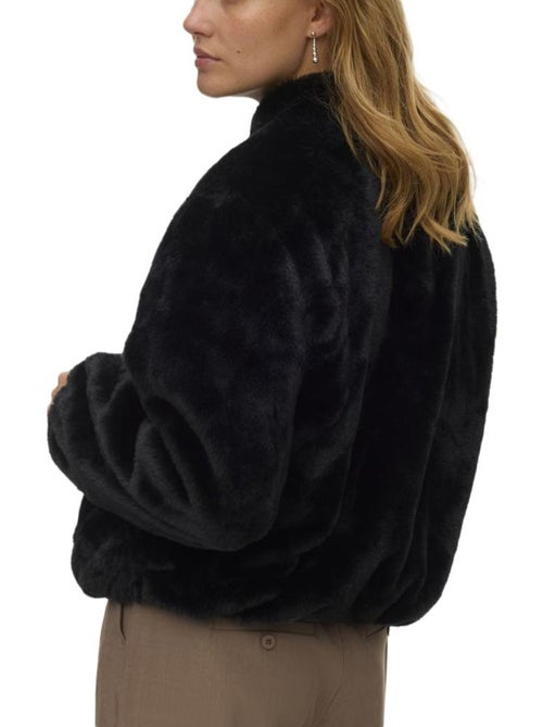 Vero Moda Jaliga Casaco Preto para Mulher - Kiabi Vero Moda Jaliga Casaco Preto para Mulher - Kiabi