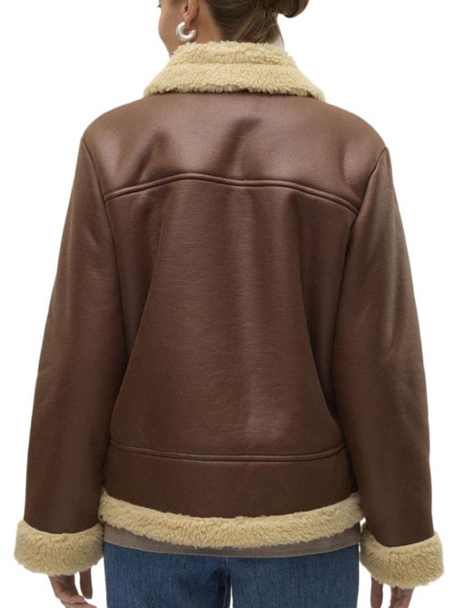 Vero Moda Kay - Colete Castanho para Mulher - Kiabi Vero Moda Kay - Colete Castanho para Mulher - Kiabi