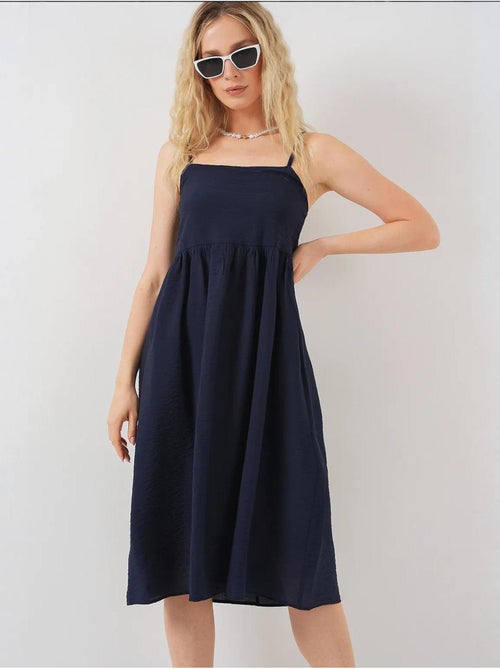 Vestido ayrobin com alças bdart - Kiabi Vestido ayrobin com alças bdart - Kiabi