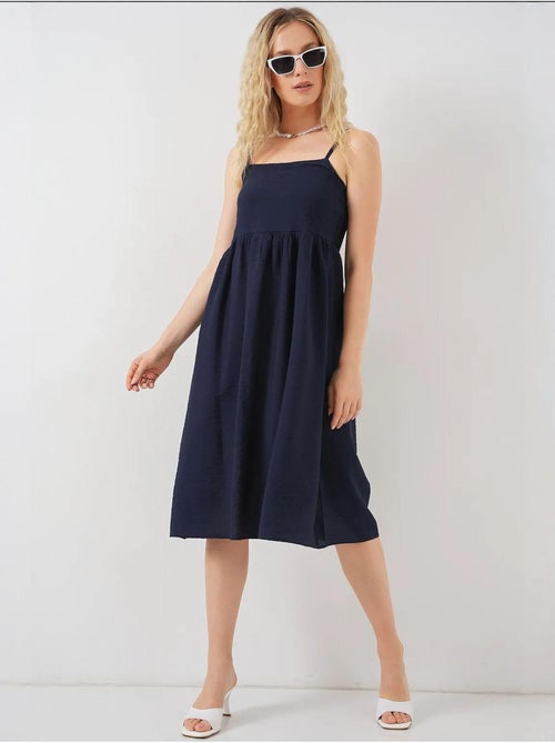 Vestido ayrobin com alças bdart - Kiabi Vestido ayrobin com alças bdart - Kiabi
