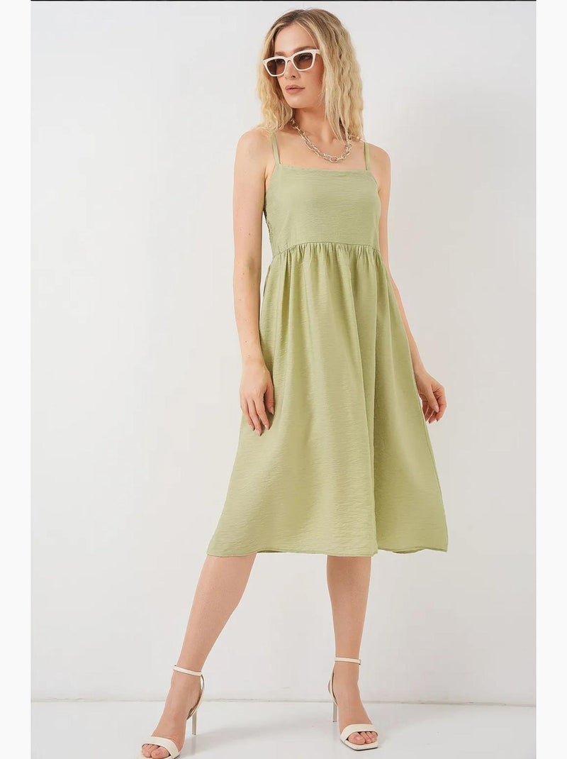 Vestido ayrobin com alças bdart Verde - Kiabi