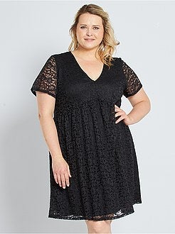 Vestido babydoll em renda - Kiabi