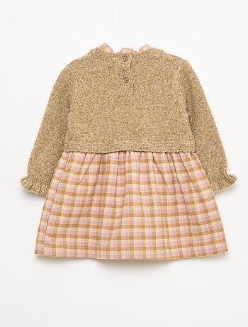 Vestido bimaterial 2 em 1 em tricô e flanela