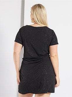 Vestido brilhante com cinto - Kiabi