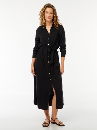 Vestido-camisa comprido estampado com cinto
