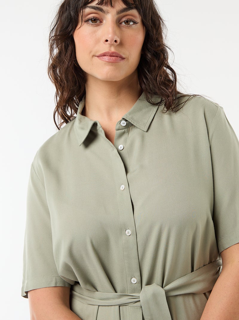 Vestido camisa de manga curta com cinto na cintura Verde - Kiabi