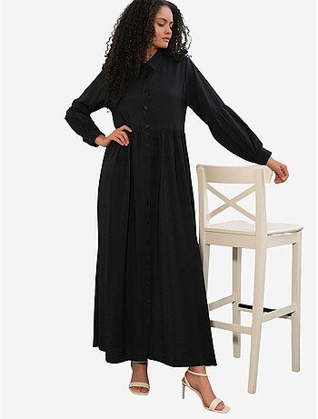 Vestido camiseiro maxi de corte largo e folgado bdart