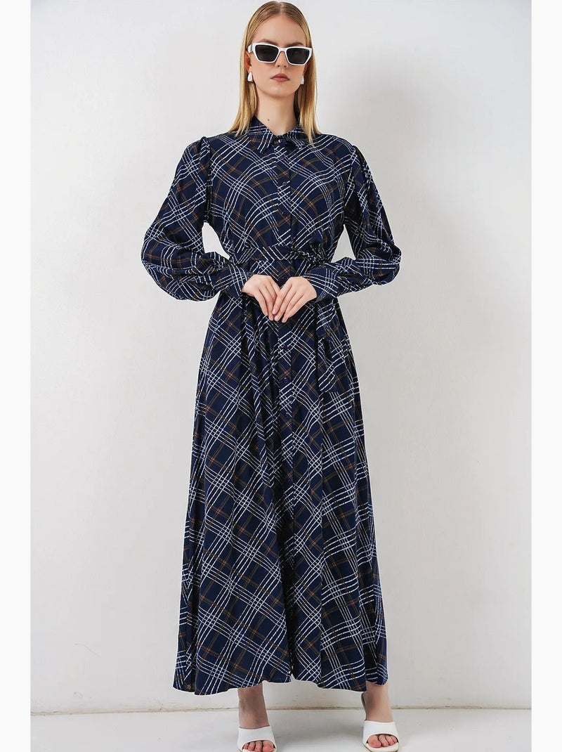 Vestido camiseiro midi aos quadrados com fecho de botões bdart Azul-marinho - Kiabi