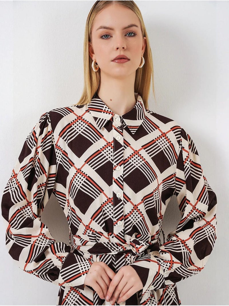 Vestido camiseiro midi aos quadrados com fecho de botões bdart Castanho - Kiabi