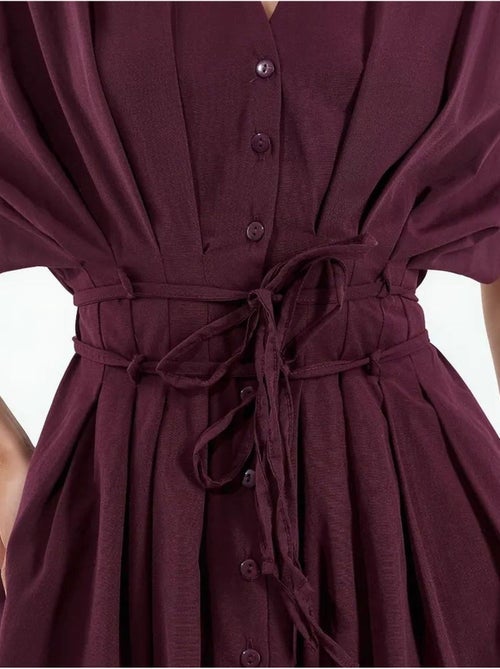 Vestido camiseiro midi casual com decote em v busem - Kiabi Vestido camiseiro midi casual com decote em v busem - Kiabi