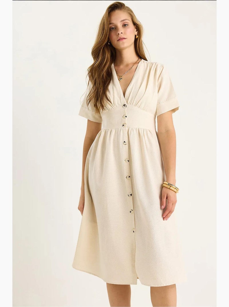 Vestido camiseiro midi com decote em v e botões lucci Bege-argila - Kiabi