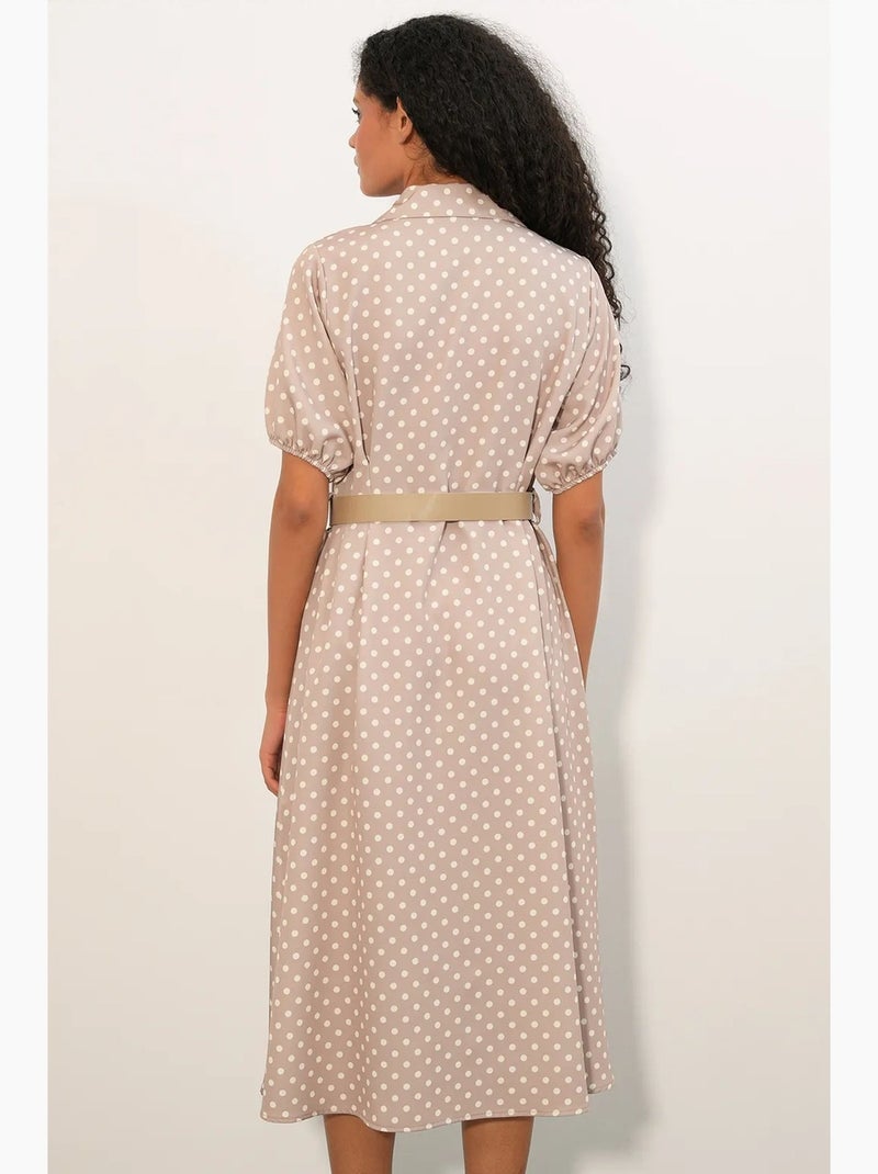 Vestido camiseiro midi de bolinhas com cinto bdart Bege-argila - Kiabi