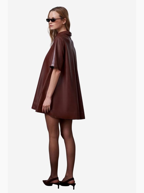 Vestido camiseiro mini em pele sintética de corte largo dilvin - Kiabi
