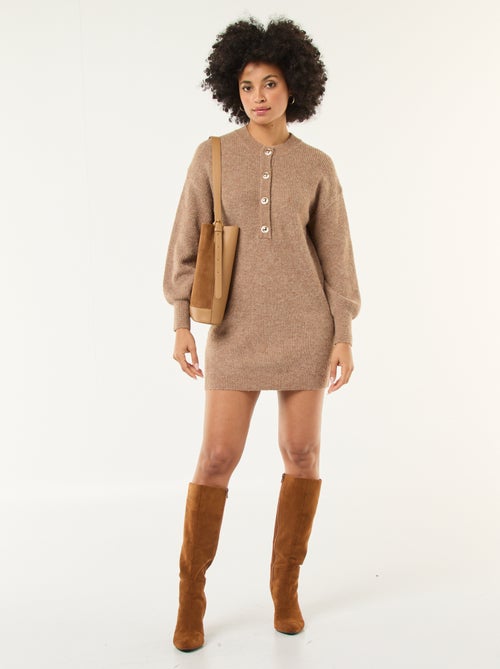 Vestido camisola com botões dourados - Kiabi