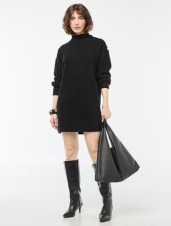 Vestido camisola com botões fantasia