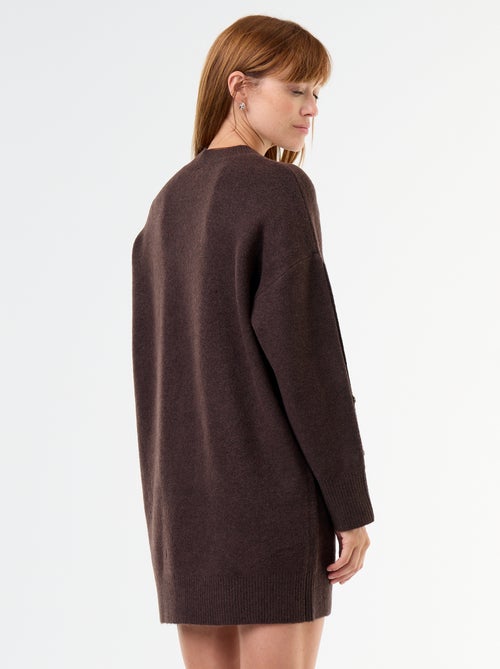 Vestido camisola com botões martelados - Kiabi