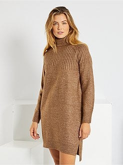 Vestido-camisola com gola alta - Kiabi