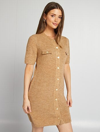 Vestido-camisola curto em tricô