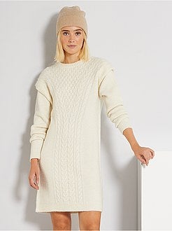 Vestido-camisola em malha torcida com ombreiras - Kiabi