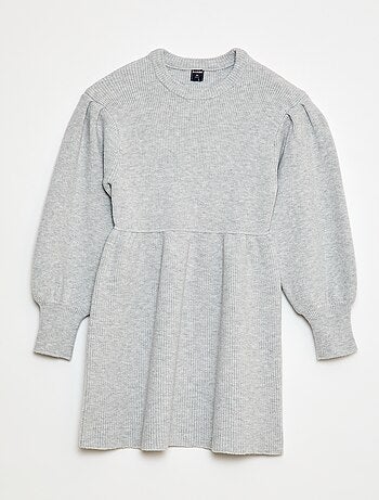 Vestido camisola em malha tricot macia