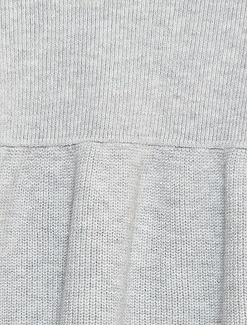 Vestido camisola em malha tricot macia