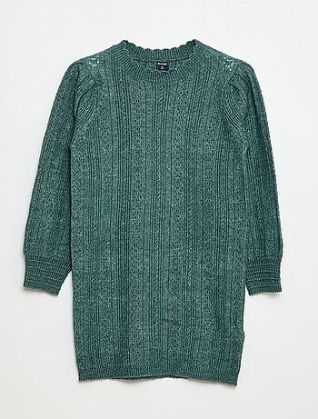 Vestido camisola em malha tricotada com detalhes abertos