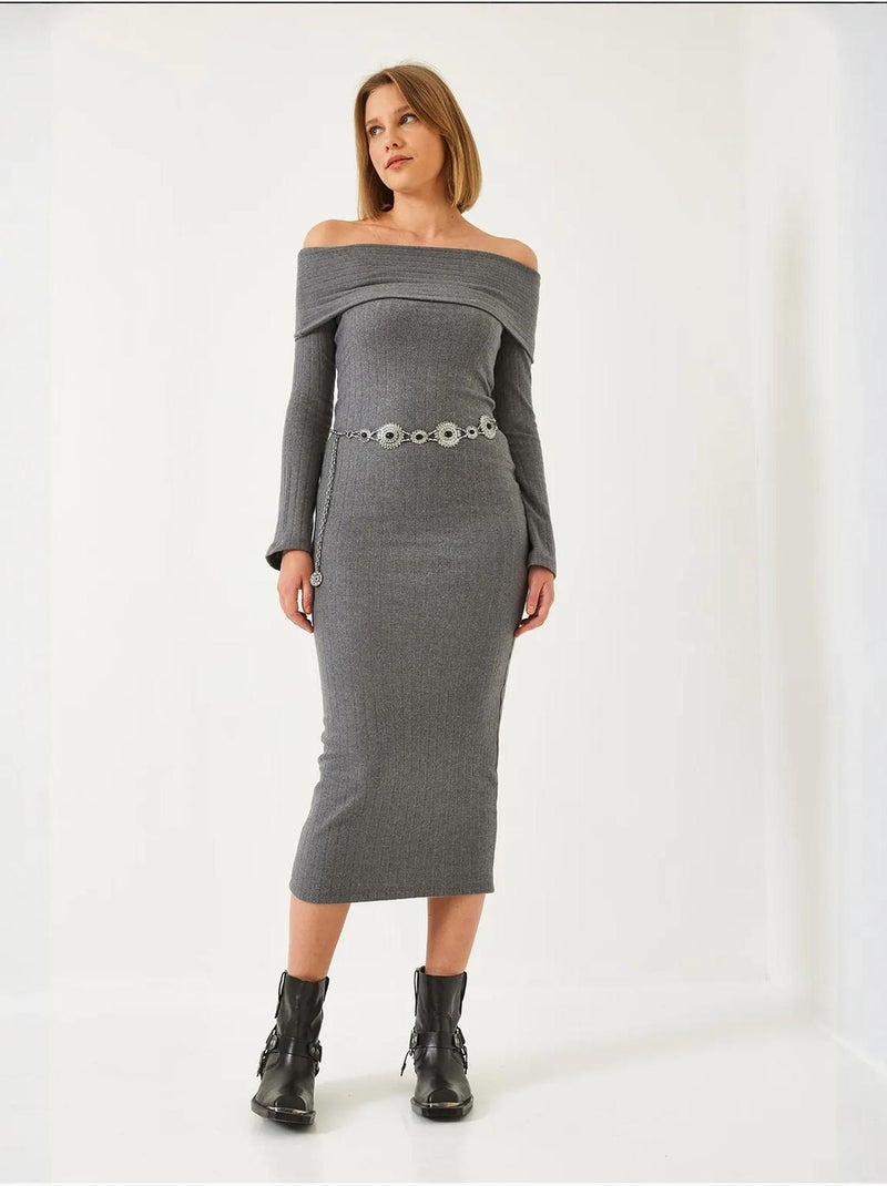 Vestido canelado com decote madonna e manga flare lucci Cinza escuro - Kiabi