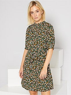 Vestido com abertura atrás - Kiabi