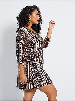 Vestido com cinto integrado - Kiabi