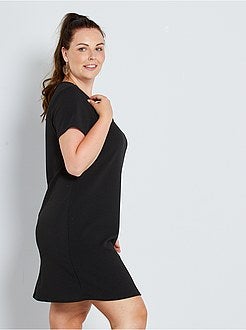 Vestido com corte direito - Kiabi