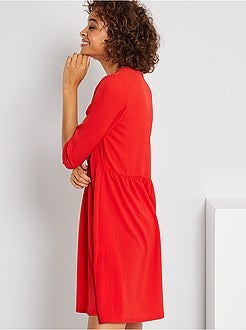 Vestido com corte evasé - Kiabi