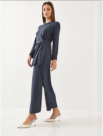 Vestido com detalhe de gravata em modal lucci