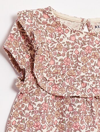Vestido com folhos de manga curta