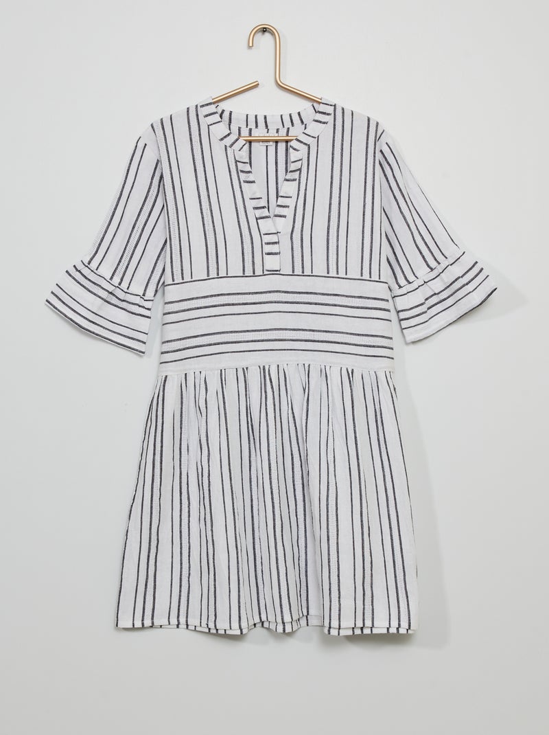 Vestido com gola tunisina Branco/ Marinho - Kiabi