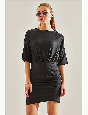 Vestido com pregas frontais e cintura elástica lucci