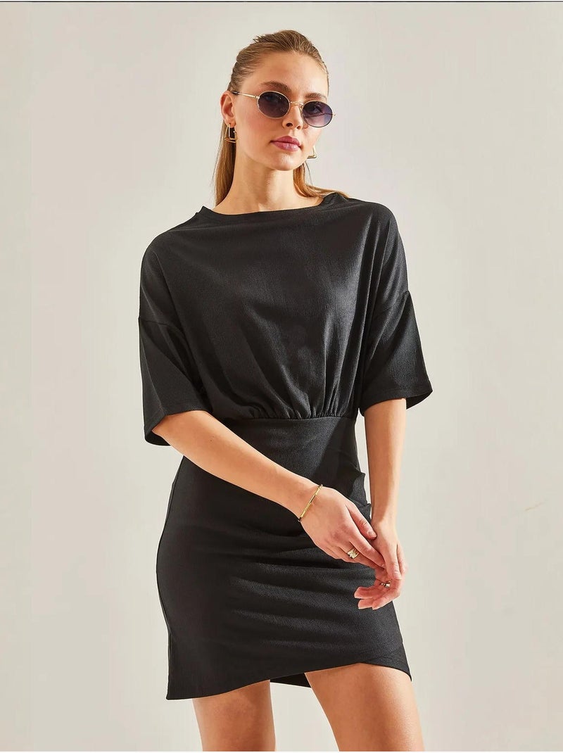 Vestido com pregas frontais e cintura elástica lucci Preto - Kiabi
