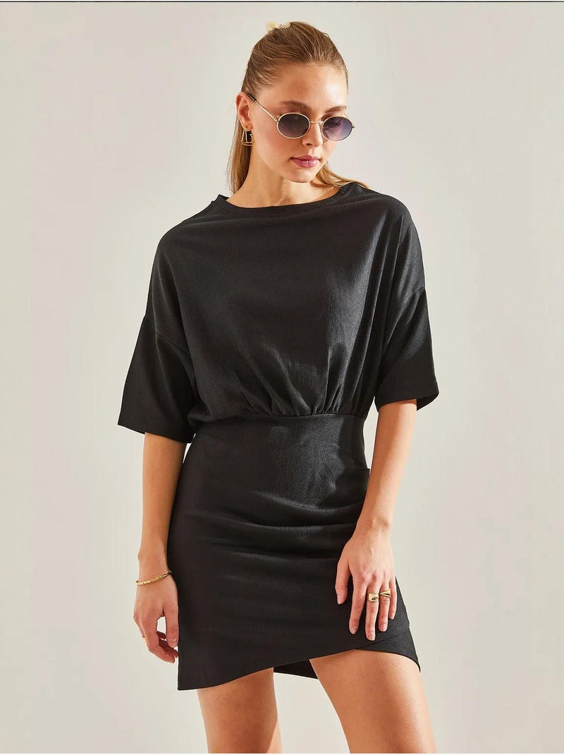 Vestido com pregas frontais e cintura elástica lucci Preto - Kiabi