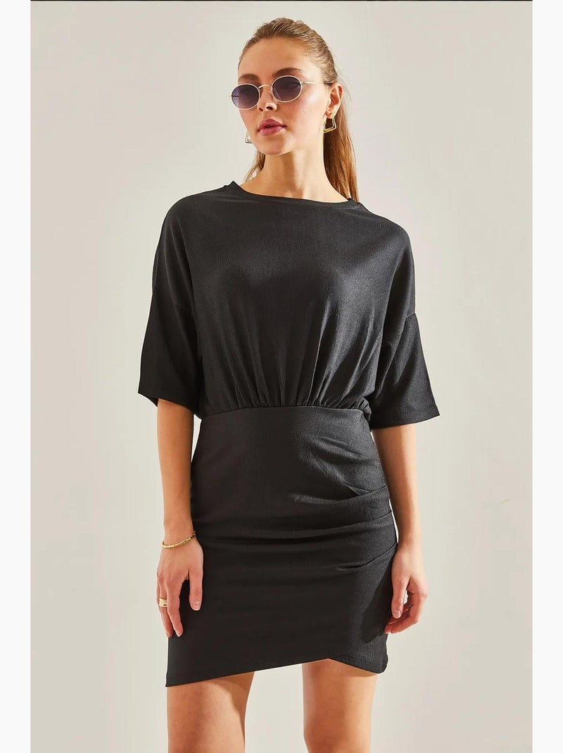 Vestido com pregas frontais e cintura elástica lucci Preto - Kiabi