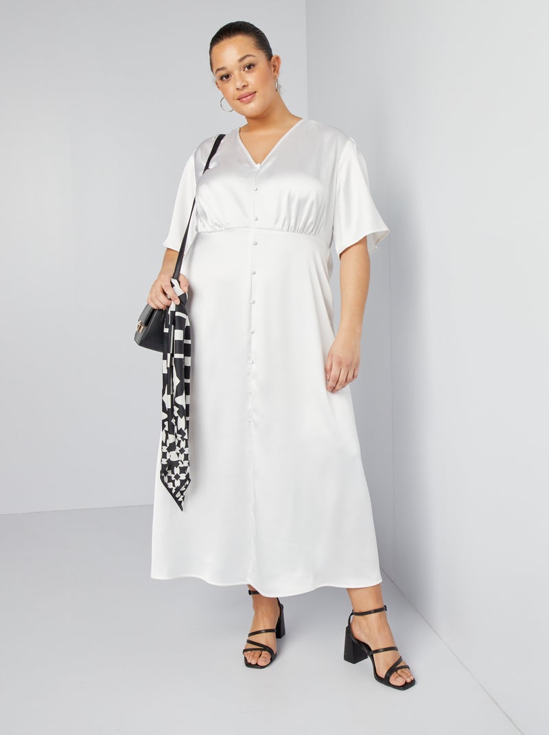 Vestido comprido acetinado Branco - Kiabi